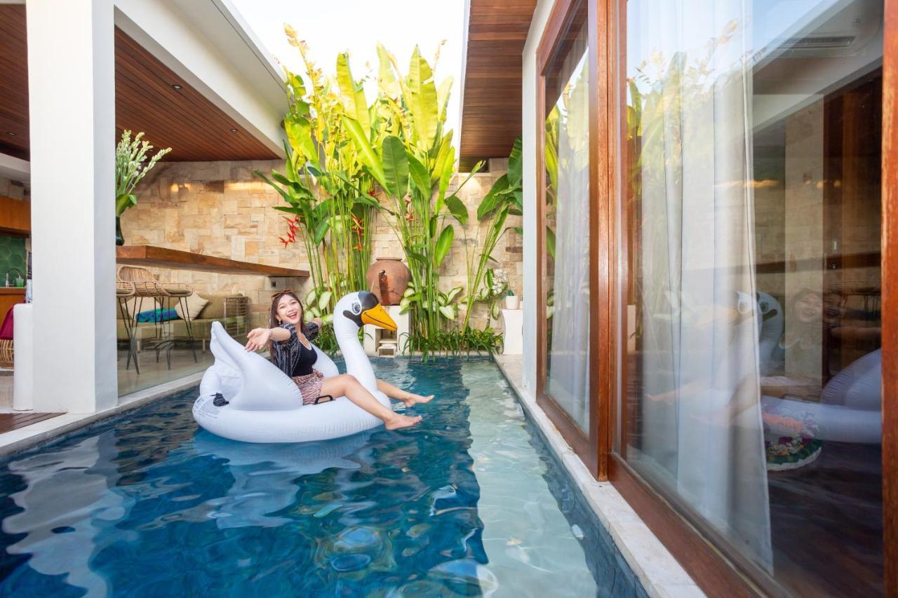 Bali Vilaasee Seminyak Buitenkant foto