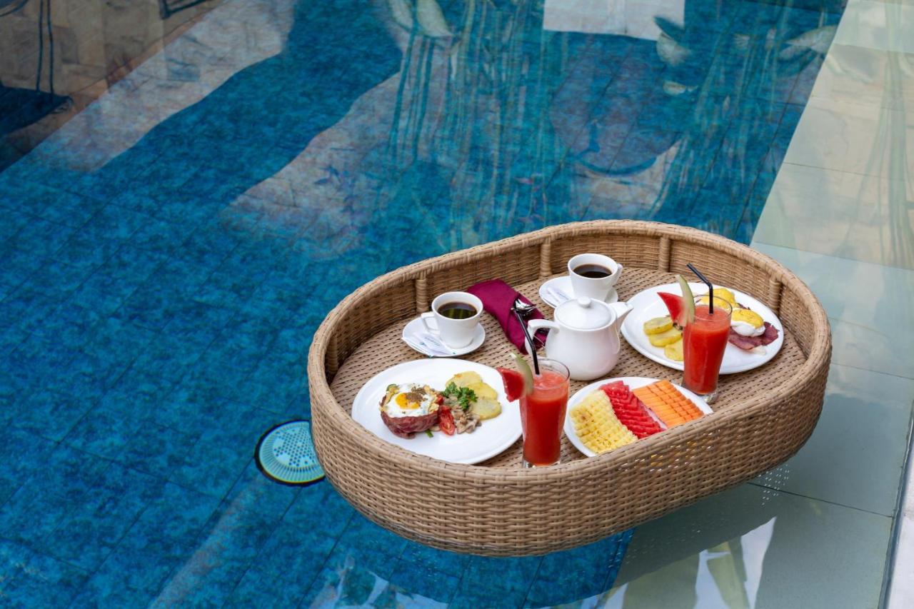 Bali Vilaasee Seminyak Buitenkant foto