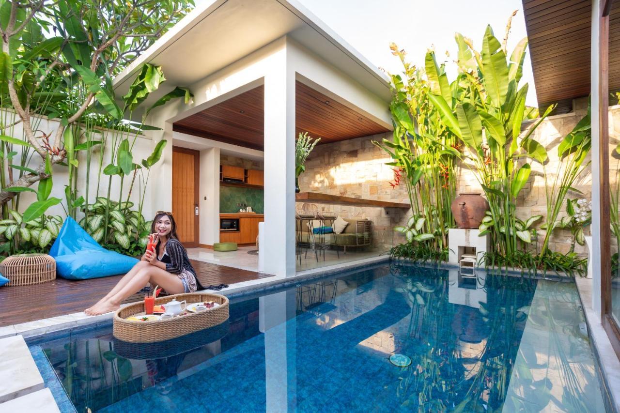 Bali Vilaasee Seminyak Buitenkant foto